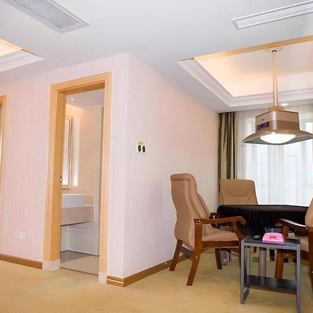 Vienna Classic Hotel Qingyuan Taihe Ancient Cave Scenic Area Bagian luar foto