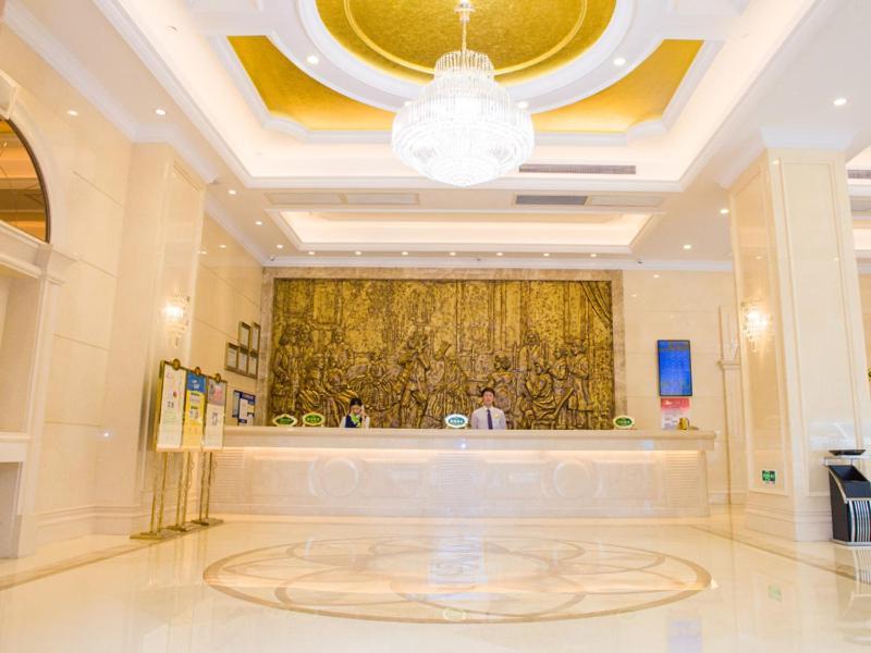 Vienna Classic Hotel Qingyuan Taihe Ancient Cave Scenic Area Bagian luar foto