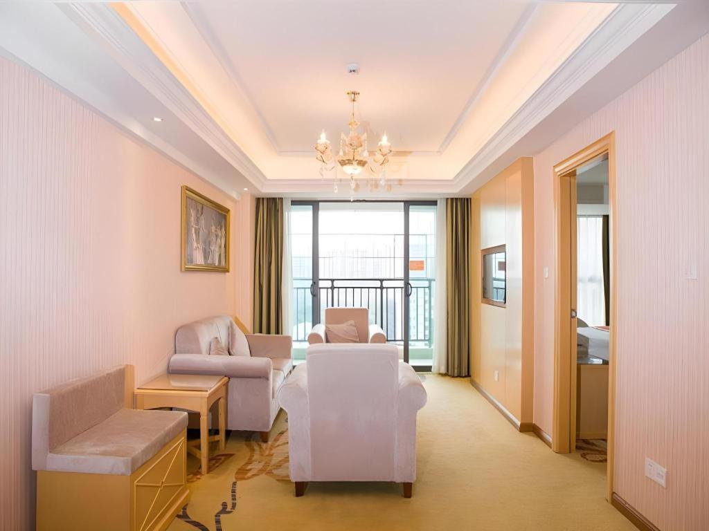 Vienna Classic Hotel Qingyuan Taihe Ancient Cave Scenic Area Bagian luar foto